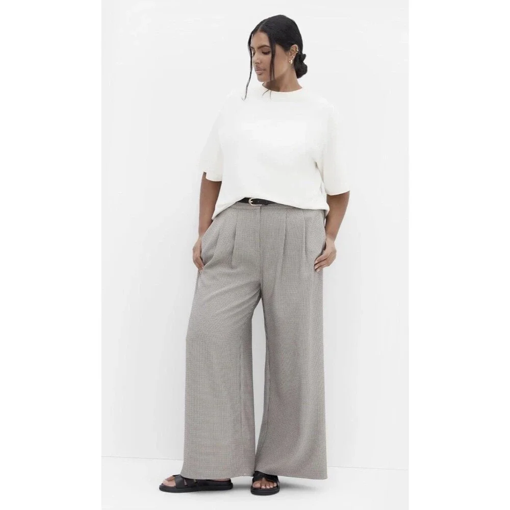 City Chic Women's Plus Size Pants - Hailey Check - Size 18